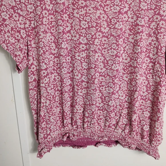 Lucky Brand Pink White Floral Print Top V-neck Short Sleeve Large - Picture 9 of 9
